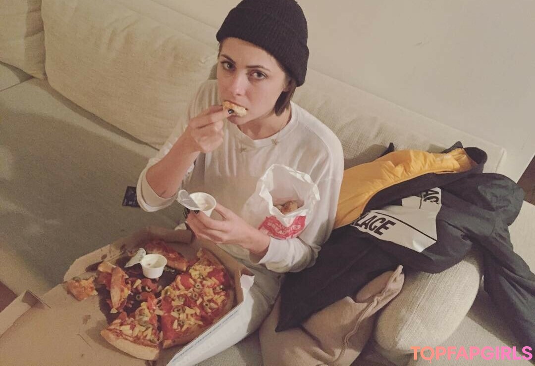 Foto desnuda filtrada de OnlyFans de Willa Holland #171 Foto desnuda filtrada de OnlyFans de Willa Holland #171