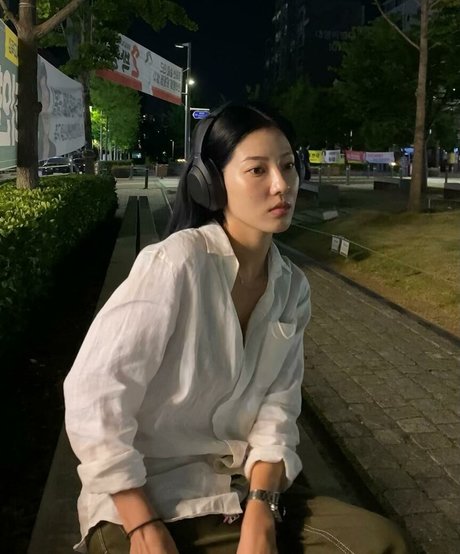 Foto desnuda filtrada de OnlyFans de Jeon Jisu