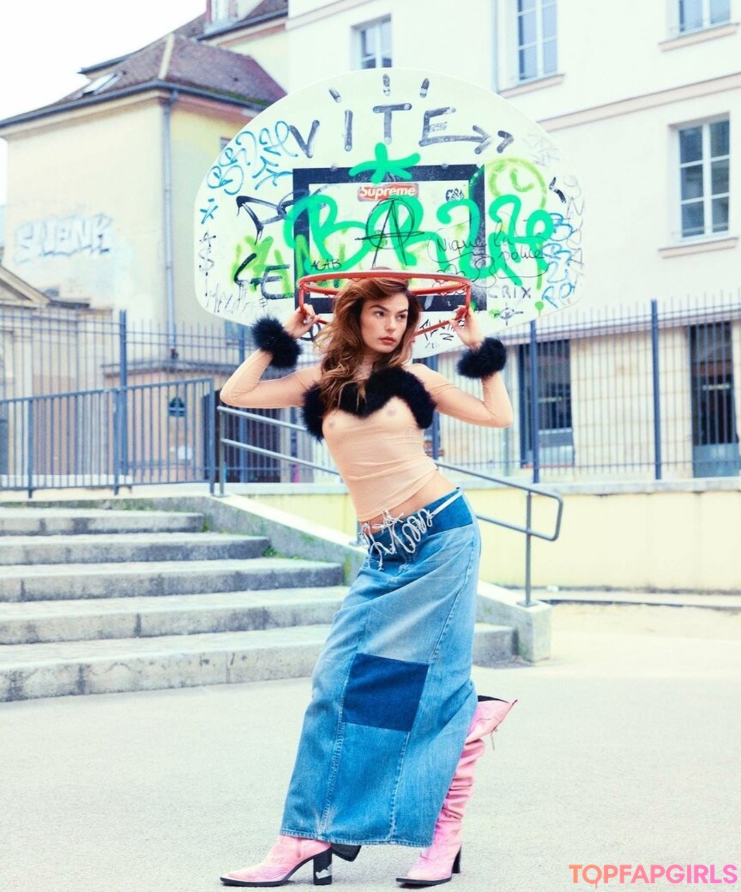 Foto desnuda filtrada de OnlyFans de Isis Valverde #150 Foto desnuda filtrada de OnlyFans de Isis Valverde #150