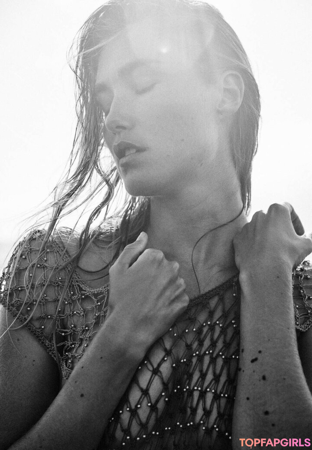 Foto desnuda filtrada de OnlyFans de Oceane Le Ny #333 Foto desnuda filtrada de OnlyFans de Oceane Le Ny #333