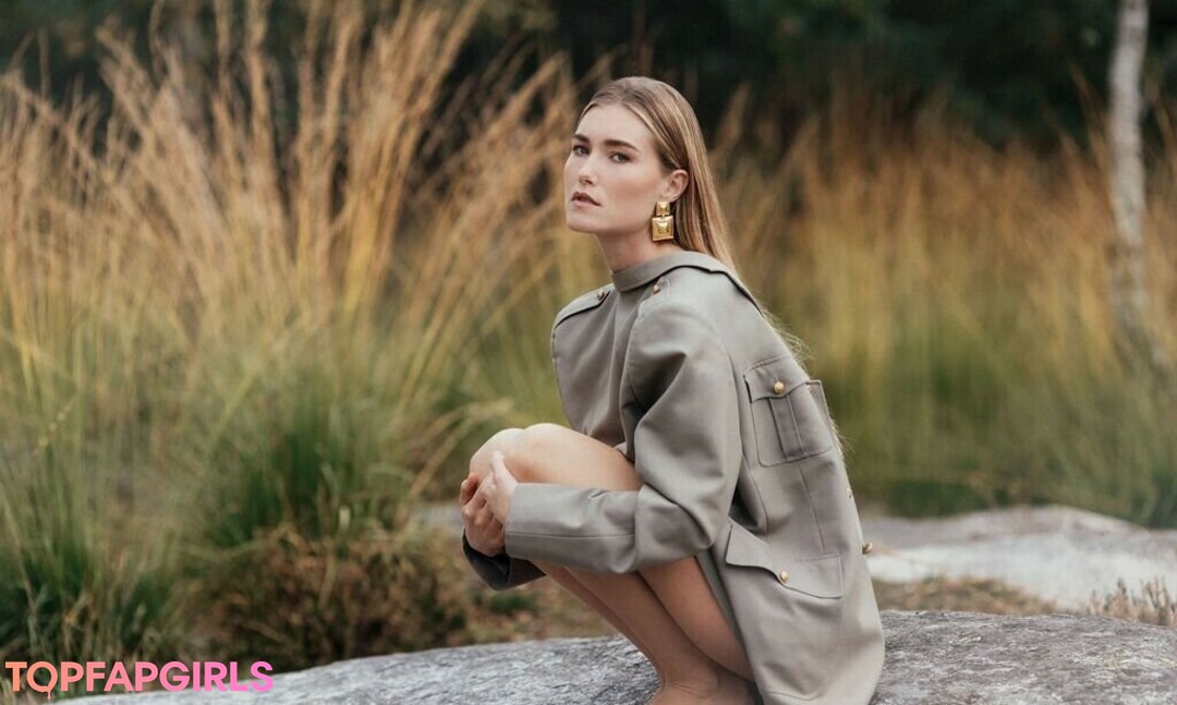 Foto desnuda filtrada de OnlyFans de Oceane Le Ny #46 Foto desnuda filtrada de OnlyFans de Oceane Le Ny #46