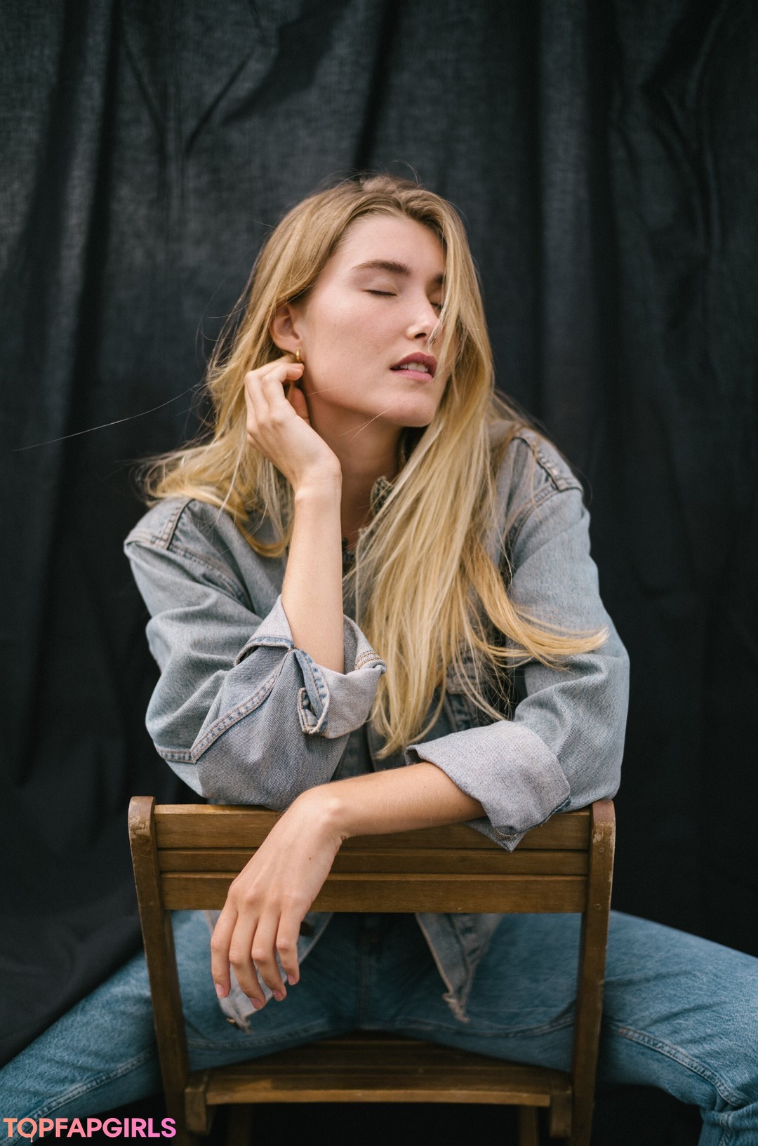 Foto desnuda filtrada de OnlyFans de Oceane Le Ny #484 Foto desnuda filtrada de OnlyFans de Oceane Le Ny #484