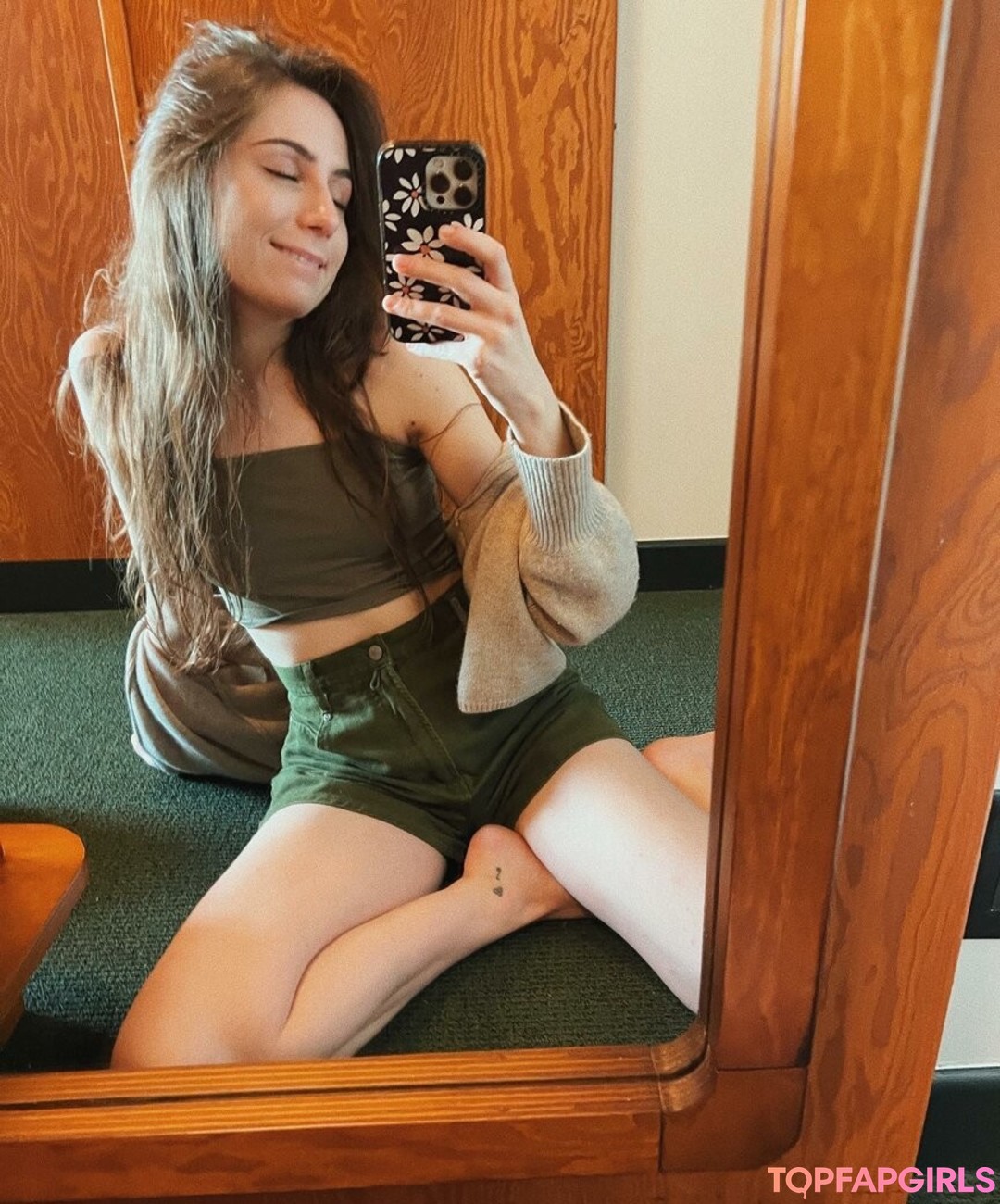 Foto desnuda filtrada de OnlyFans de Doddleoddle #25 Foto desnuda filtrada de OnlyFans de Doddleoddle #25