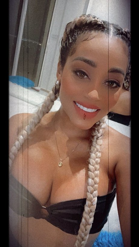 Foto desnuda filtrada de OnlyFans de Leydihilton