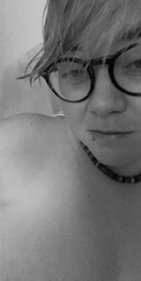 Lesbo1986