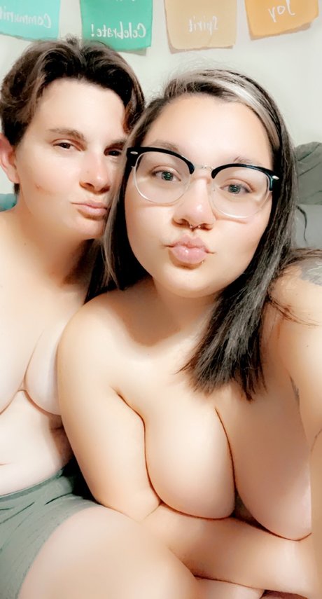 Foto desnuda filtrada de OnlyFans de Angela