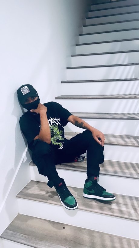 Foto desnuda filtrada de OnlyFans de Leo Dagoat