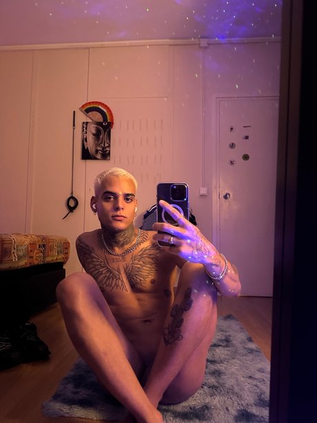 Foto desnuda filtrada de OnlyFans de Leo Rocha