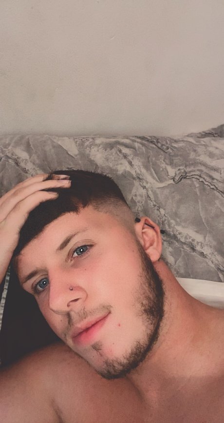 Foto desnuda filtrada de OnlyFans de Leonardo Thomas