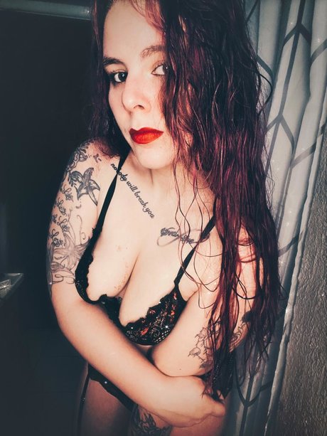 Lennox Jade