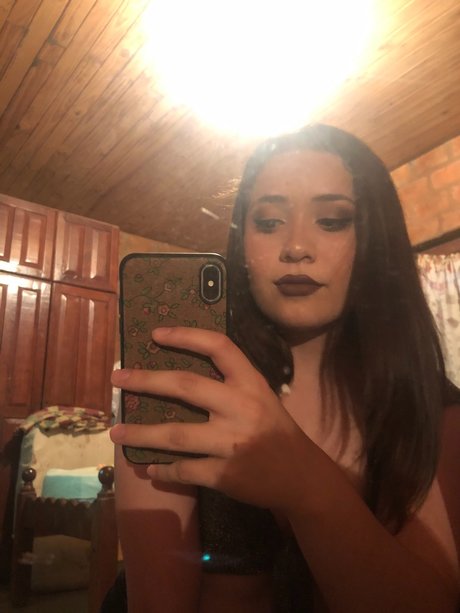 Foto desnuda filtrada de OnlyFans de Cailei