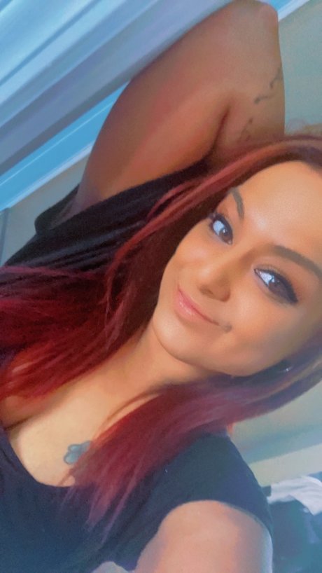 Foto desnuda filtrada de OnlyFans de Leikela Manzano