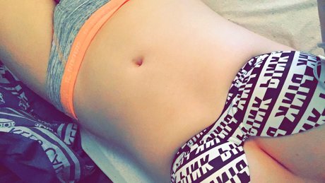 Foto desnuda filtrada de OnlyFans de L 