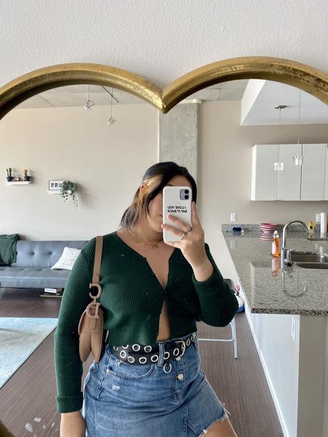 Foto desnuda filtrada de OnlyFans de Lee