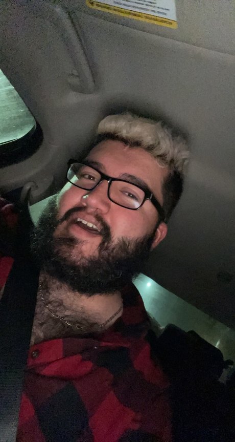 Foto desnuda filtrada de OnlyFans de Alexander