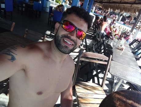 Foto desnuda filtrada de OnlyFans de Leandro Maia Cruz
