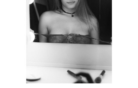 Foto desnuda filtrada de OnlyFans de laura