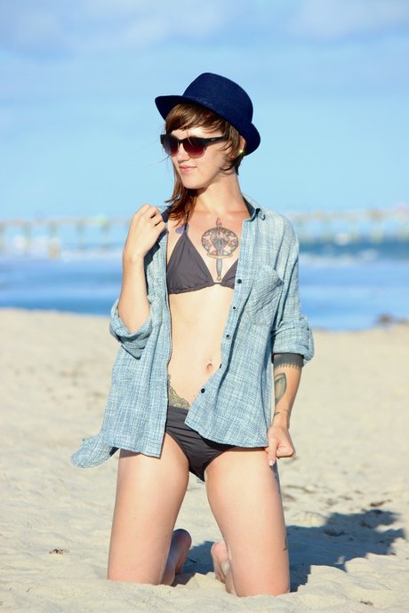 Laurel Nova
