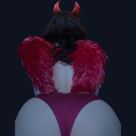 Foto desnuda filtrada de OnlyFans de Little Italian Devil