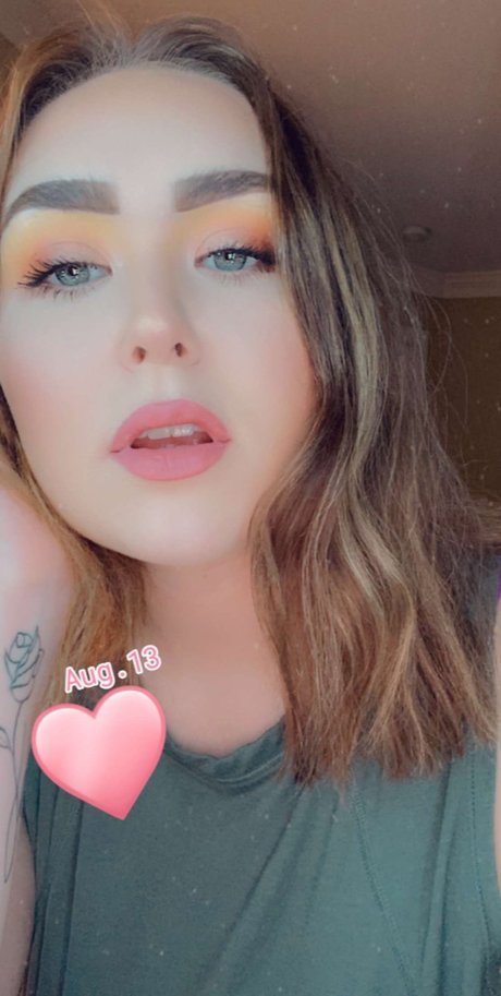 Foto desnuda filtrada de OnlyFans de Melissa