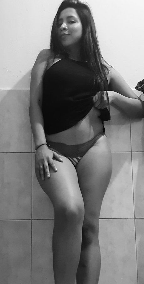 Foto desnuda filtrada de OnlyFans de Lisa B
