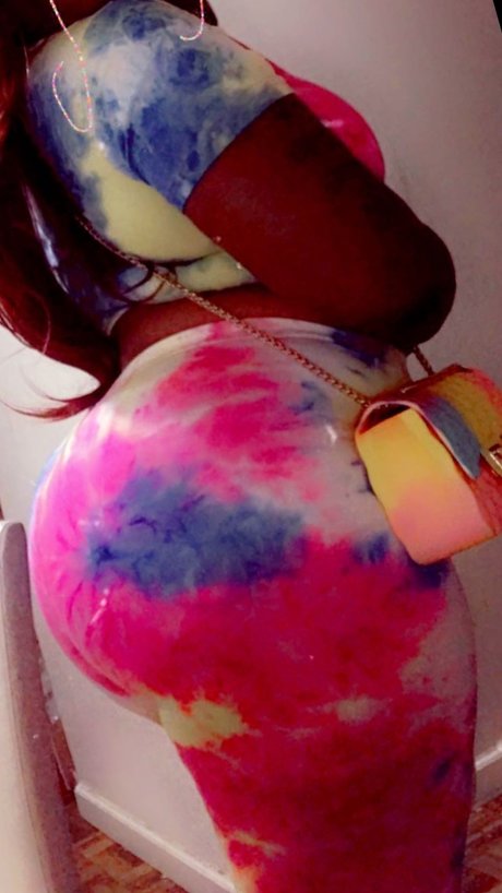 Foto desnuda filtrada de OnlyFans de Lovleylady13