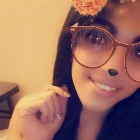 Foto desnuda filtrada de OnlyFans de Linetshalee Vlez Sule