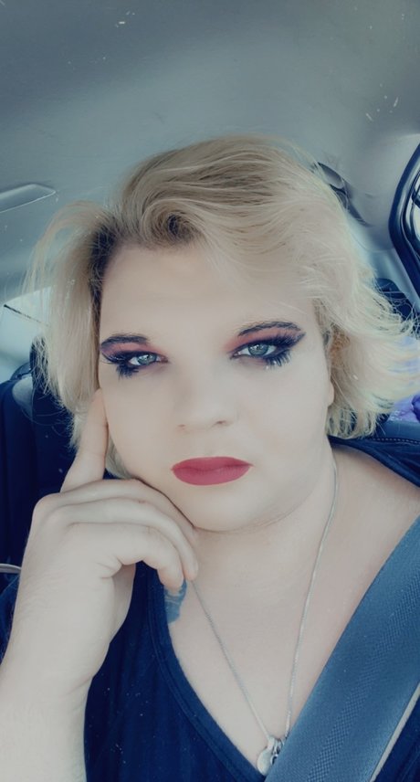 Foto desnuda filtrada de OnlyFans de Lindana Rose