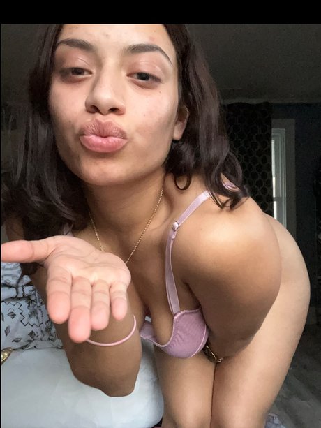 Foto desnuda filtrada de OnlyFans de Lilo Waters
