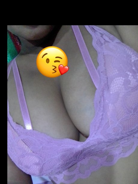 Foto desnuda filtrada de OnlyFans de Aqu Puedes Ver Y Divertirte Conmigo 