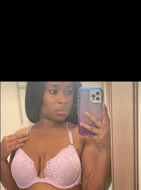 Foto desnuda filtrada de OnlyFans de Lil Chris 