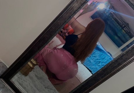 Foto desnuda filtrada de OnlyFans de Cece
