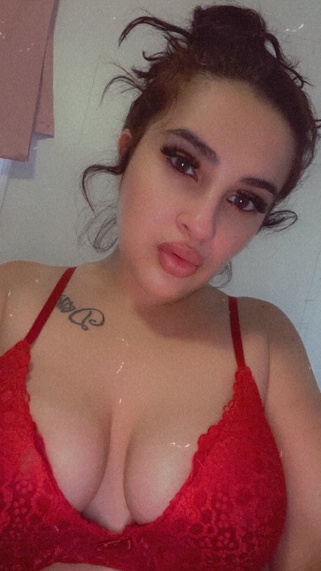 Foto desnuda filtrada de OnlyFans de Lilbabyyy