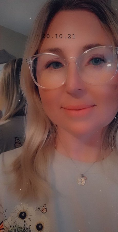 Foto desnuda filtrada de OnlyFans de         