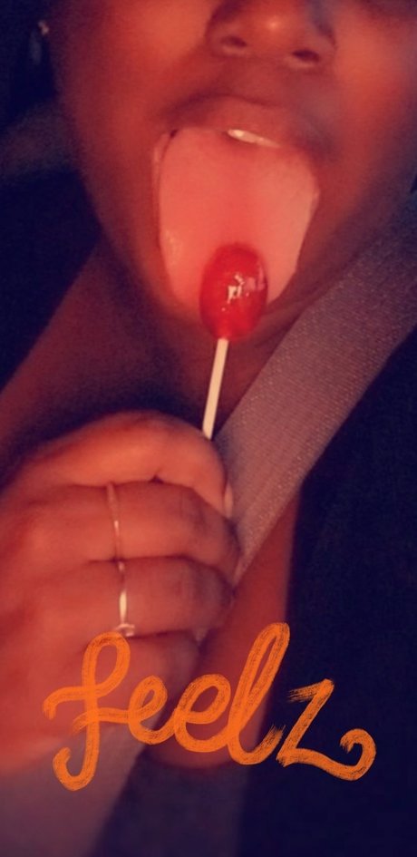Foto desnuda filtrada de OnlyFans de Honeyyyy
