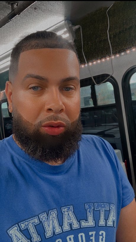 Foto desnuda filtrada de OnlyFans de Lightskinjay