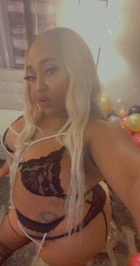 Foto desnuda filtrada de OnlyFans de Ab