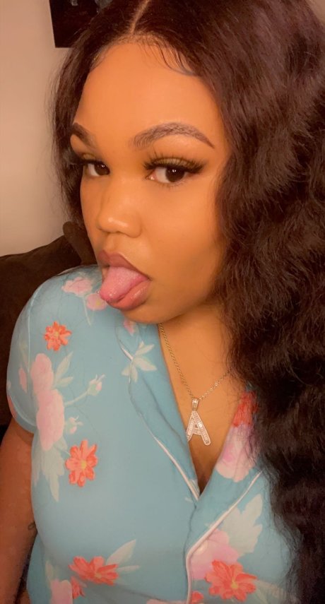 Foto desnuda filtrada de OnlyFans de Ms Lickitoff 
