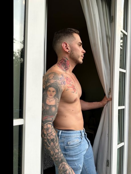 Foto desnuda filtrada de OnlyFans de Abel