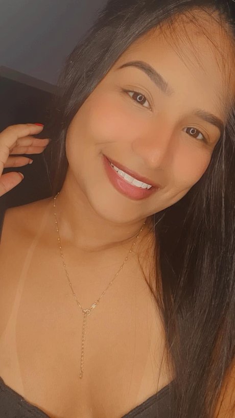 Foto desnuda filtrada de OnlyFans de Low