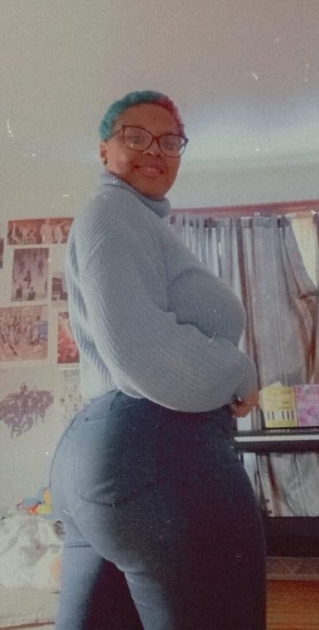 Foto desnuda filtrada de OnlyFans de Loverose94