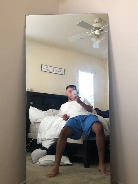Foto desnuda filtrada de OnlyFans de Lorenzo Romano