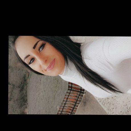 Foto desnuda filtrada de OnlyFans de Ll