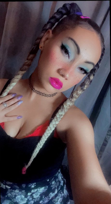 Foto desnuda filtrada de OnlyFans de Lorda Mercy