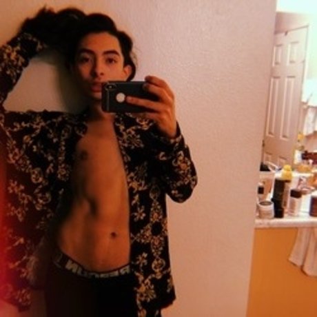 Foto desnuda filtrada de OnlyFans de Daniel Lon 
