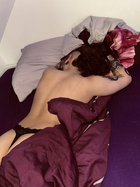 Foto desnuda filtrada de OnlyFans de Lony
