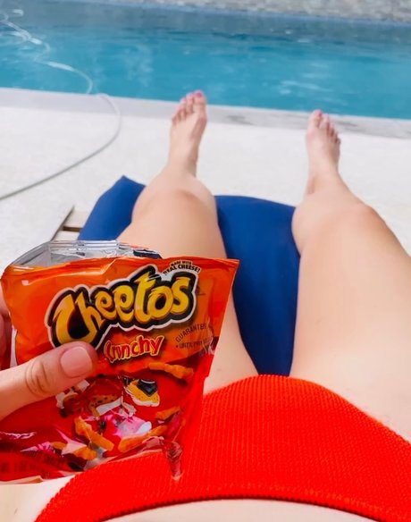 Longlegshautefeet