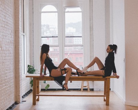 Foto desnuda filtrada de OnlyFans de Lv Ampamp Sophie