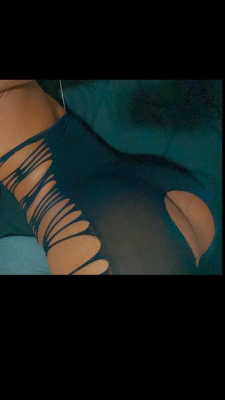 Foto desnuda filtrada de OnlyFans de Strmy Weathr 