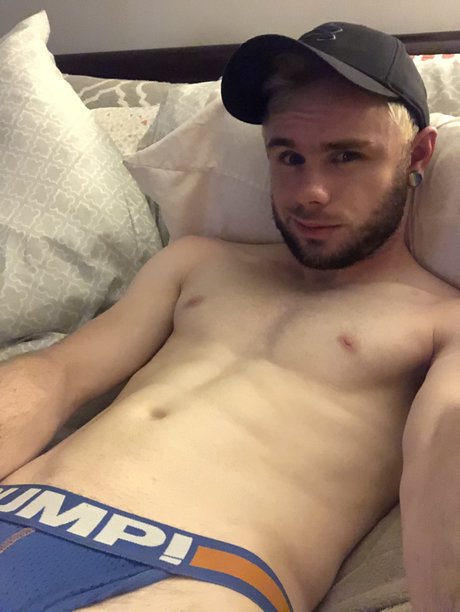 Foto desnuda filtrada de OnlyFans de Logan Hobbs